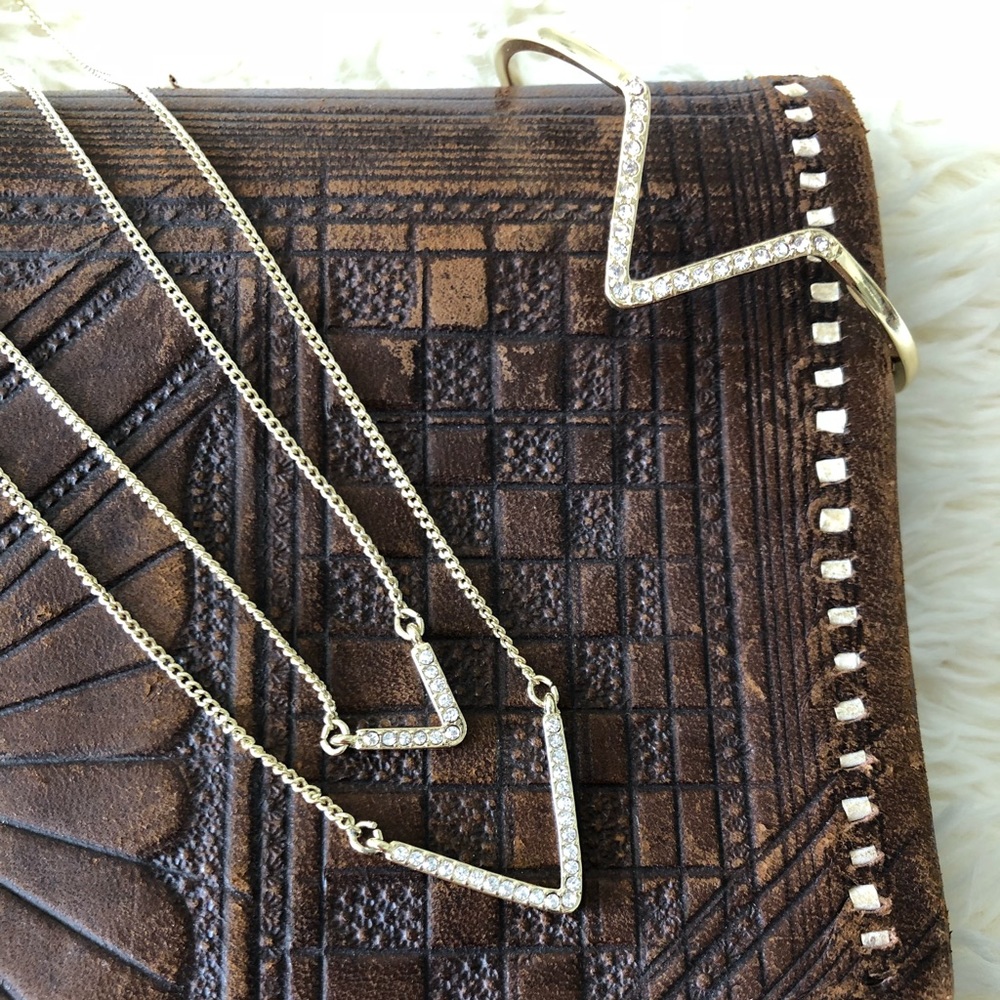FREE w/Purchase Of Item $15 Or More.
